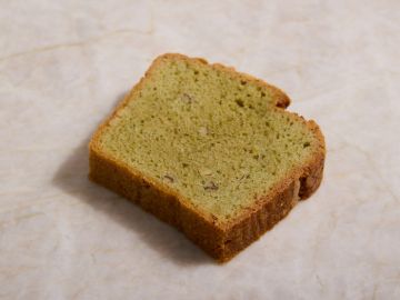 CAKE THÉ MATCHA ET AMANDES