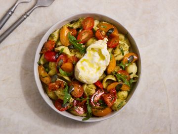 LA MOZZARELLA DUO DE TOMATES ET ABRICOTS