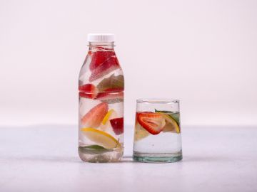 EAU INFUSEE CITRON FRAISE BASILIC